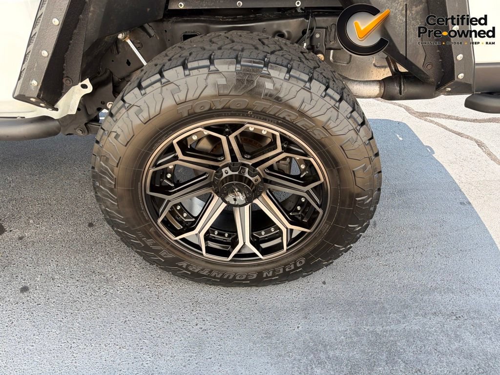 Certified 2021 Jeep Gladiator Rubicon AWD/4WD image 30