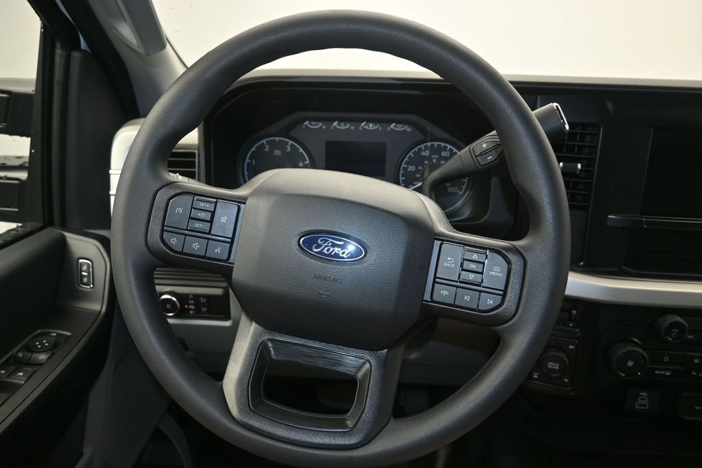 New 2027 Ford F250 4x4 Crew Cab Super Duty image 13