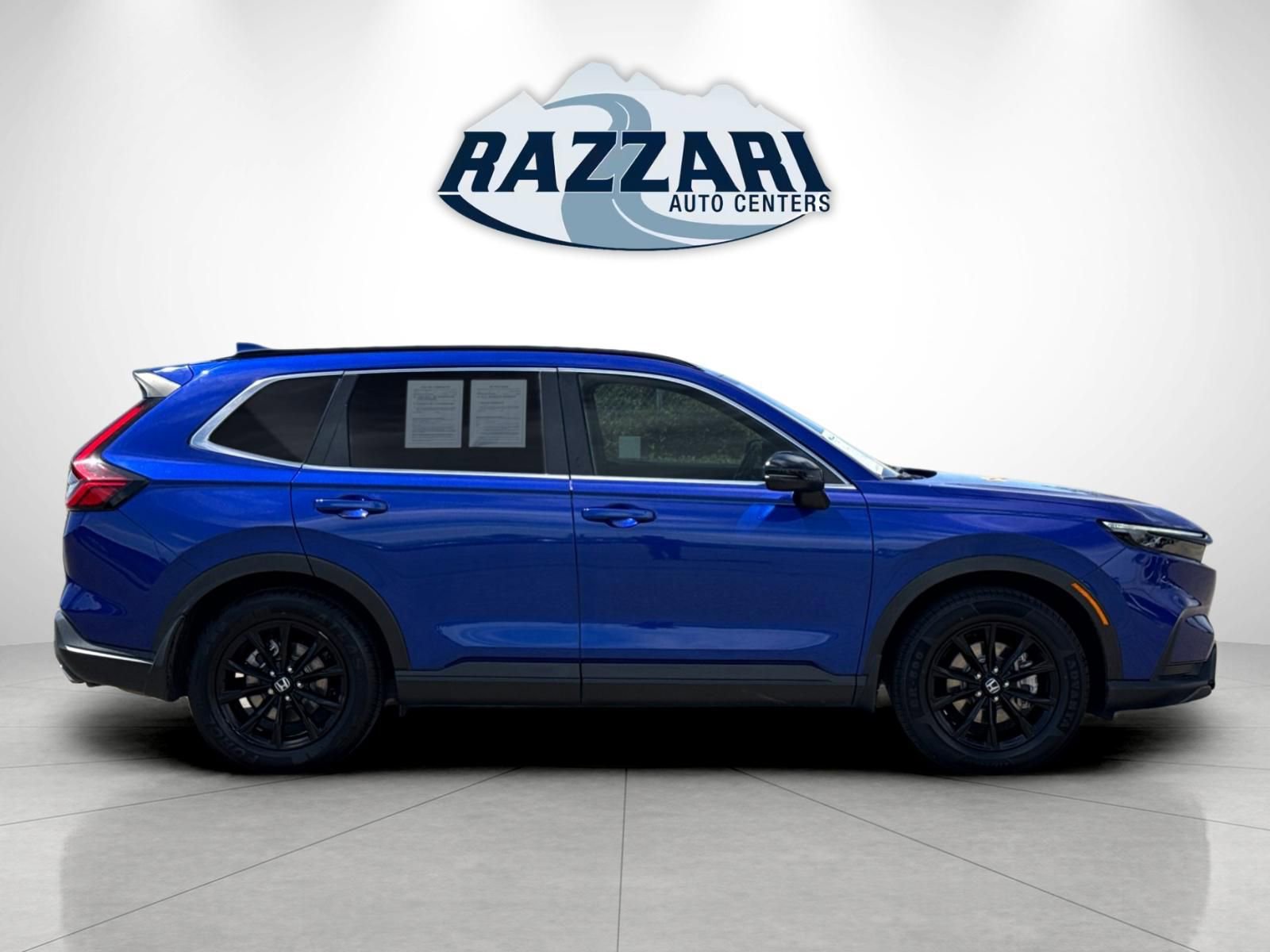 Used 2023 Honda CR-V Sport image 2