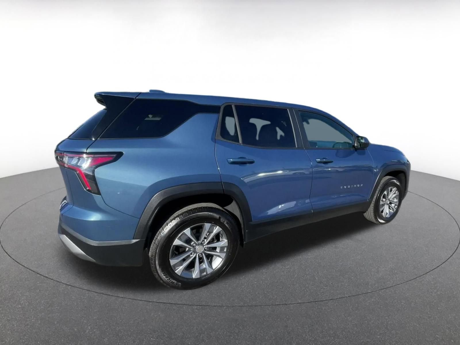 Used 2025 Chevrolet Equinox LT image 14