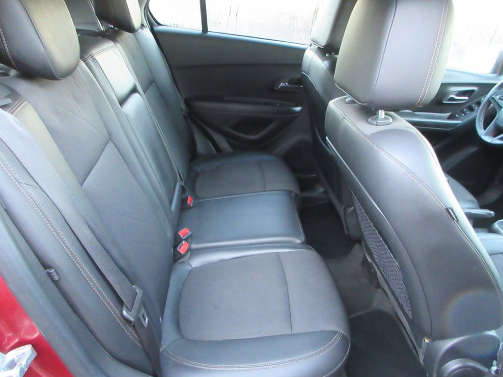 Used 2022 Chevrolet Trax LT image 18