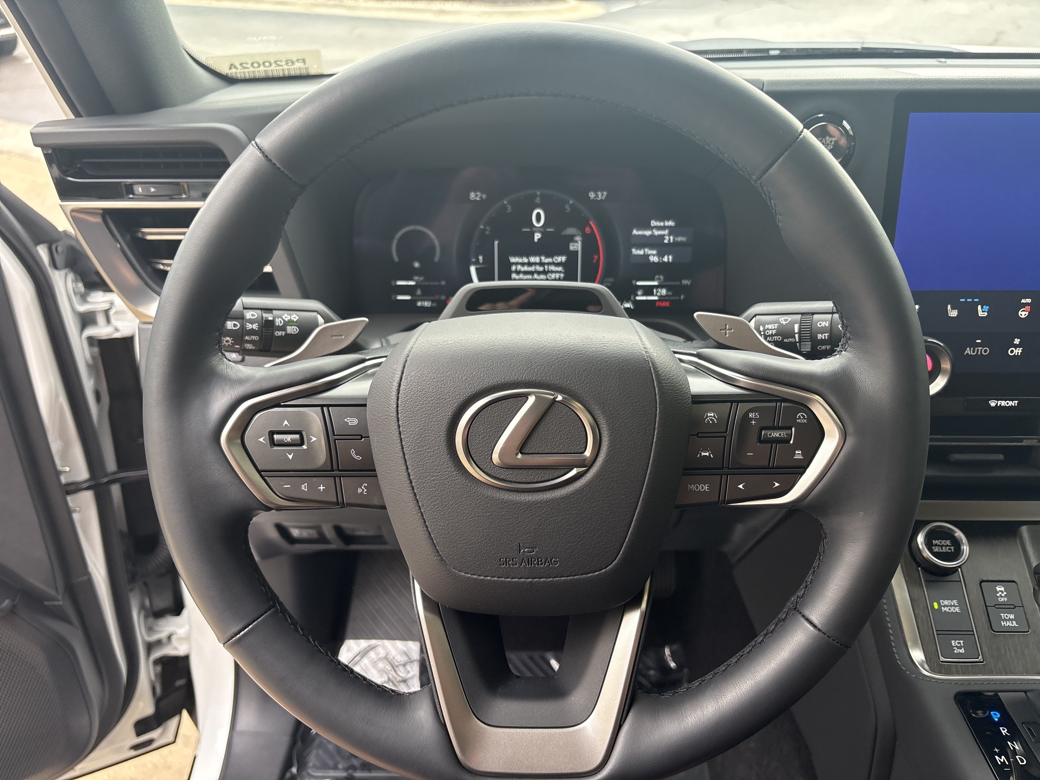 Certified 2025 Lexus GX 550 w/ Accessory Package (2T) AWD/4WD image 17