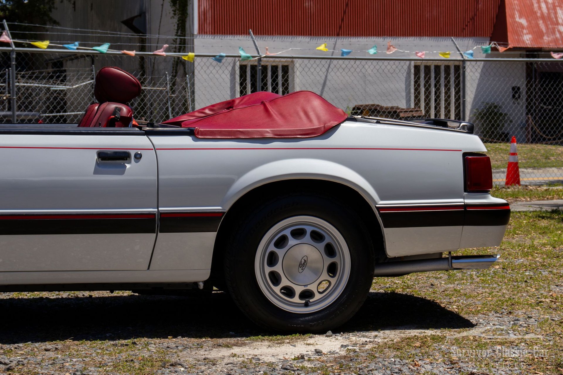 Used 1989 Ford Mustang LX RWD image 46