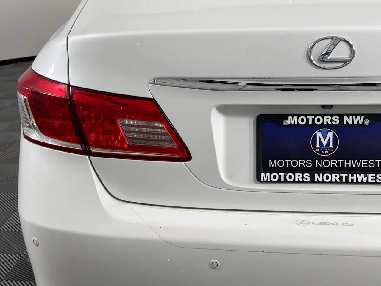 Used 2011 Lexus ES 350 FWD image 22