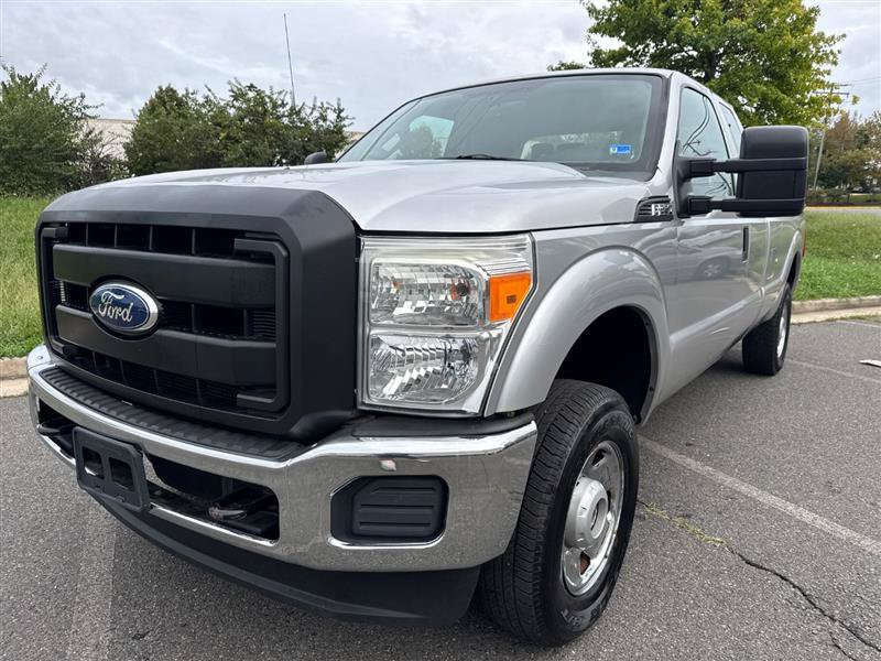 Used 2011 Ford F250 XL w/ Snow Plow Prep Pkg AWD/4WD image 11