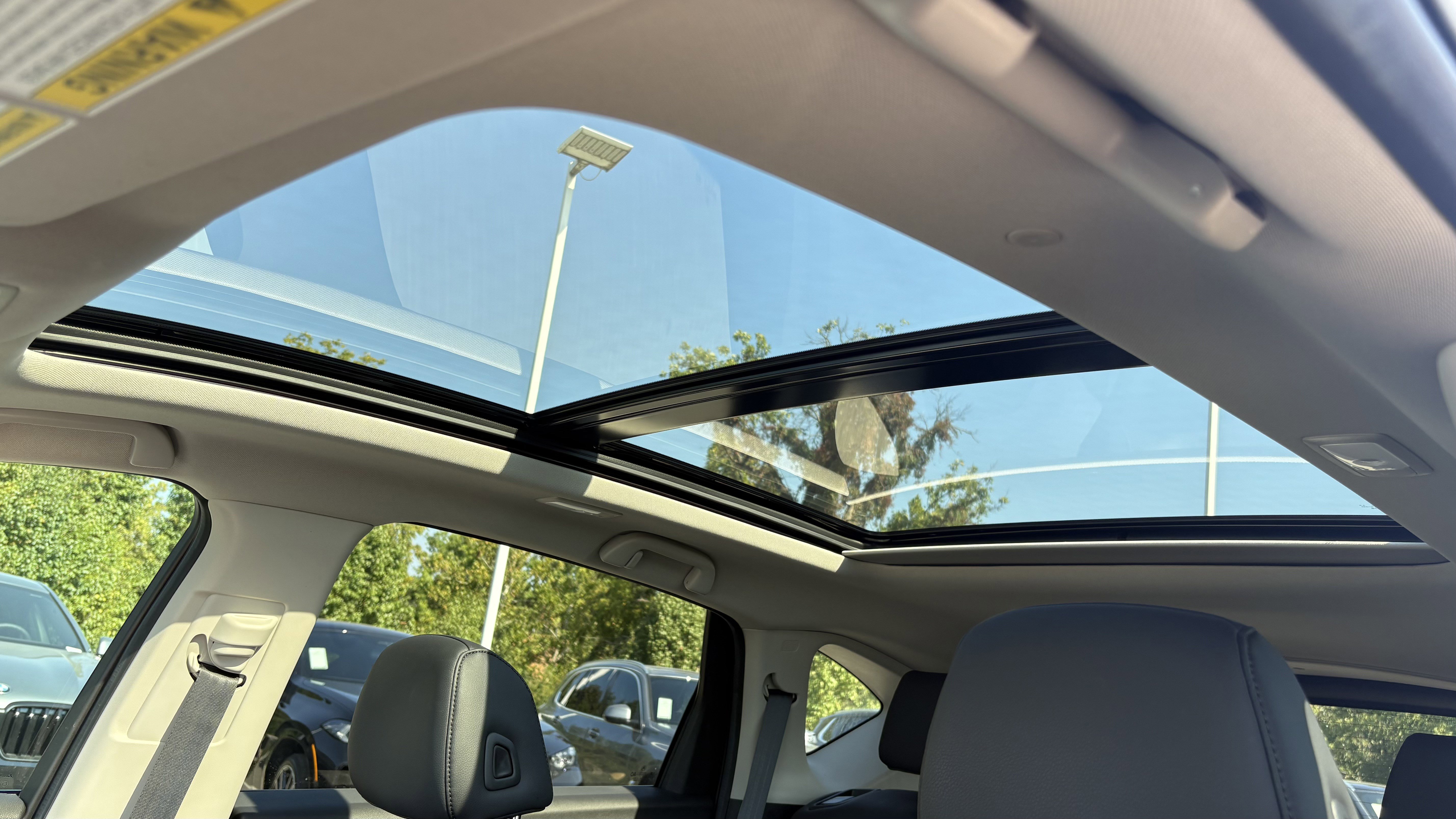 Used 2024 Acura RDX SH-AWD image 29