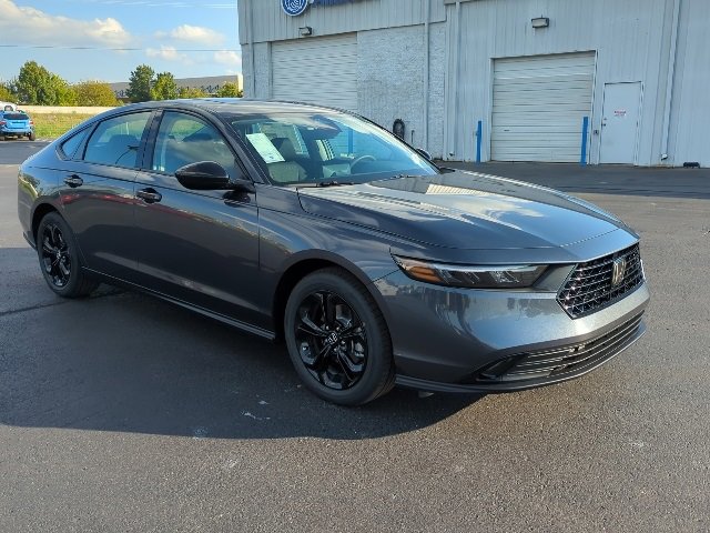 New 2025 Honda Accord SE image 5