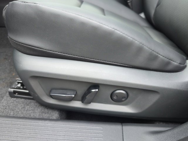 New 2027 Nissan Rogue Dark Armor AWD/4WD image 18