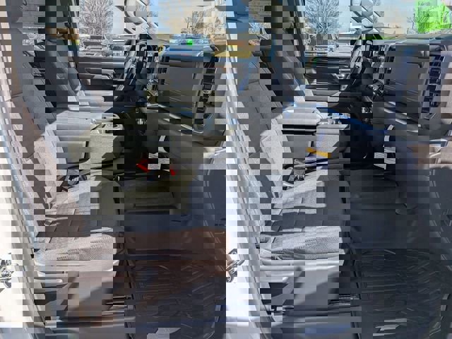 New 2026 GMC Sierra 1500 SLE image 36