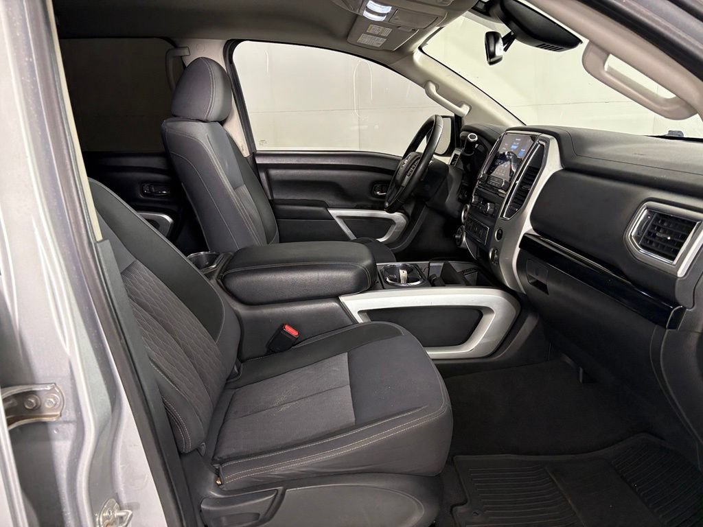 Used 2021 Nissan Titan SV w/ SV Convenience Package AWD/4WD image 51