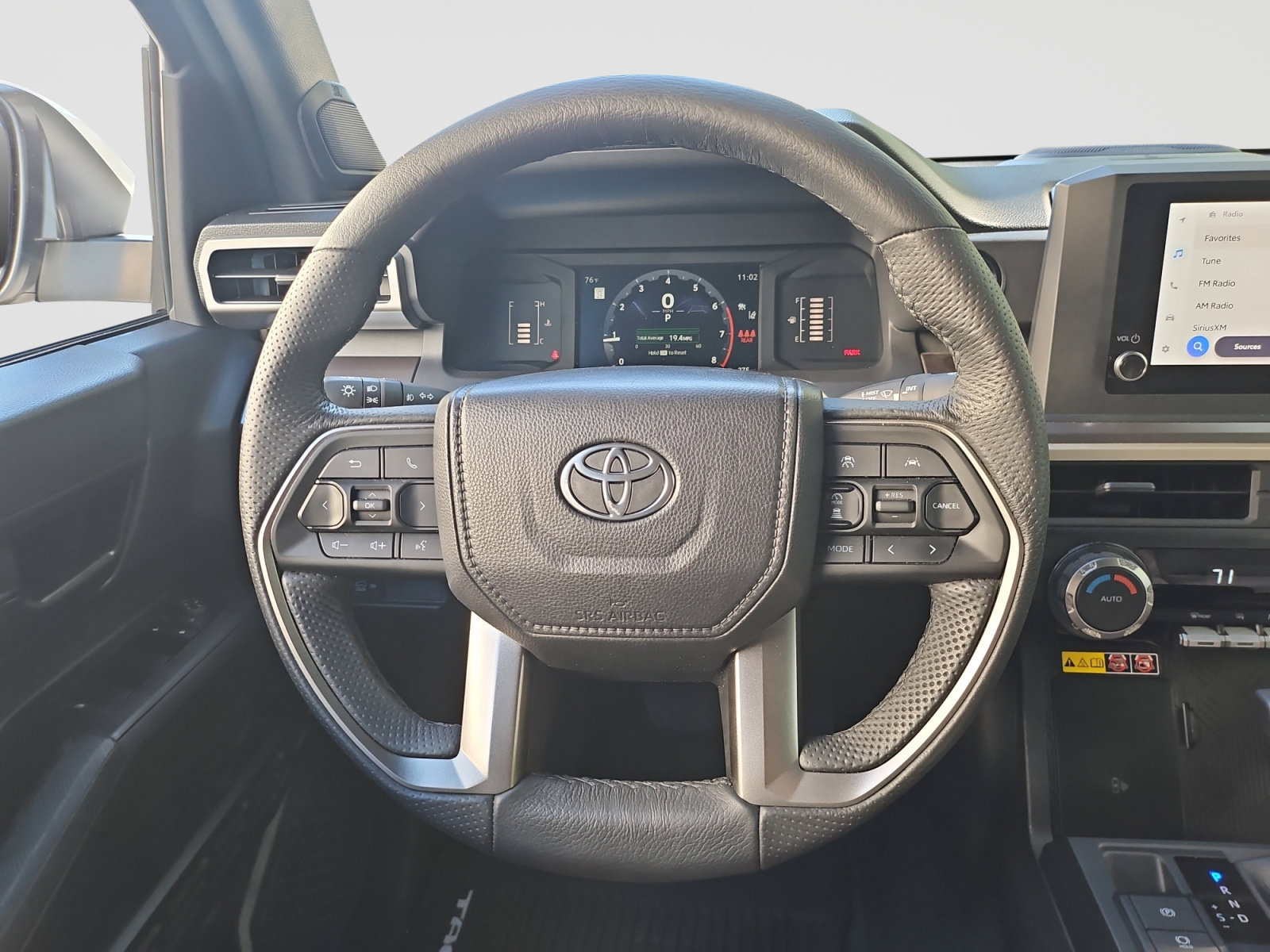 Used 2025 Toyota Tacoma SR5 w/ SR5 Upgrade Package RWD image 44