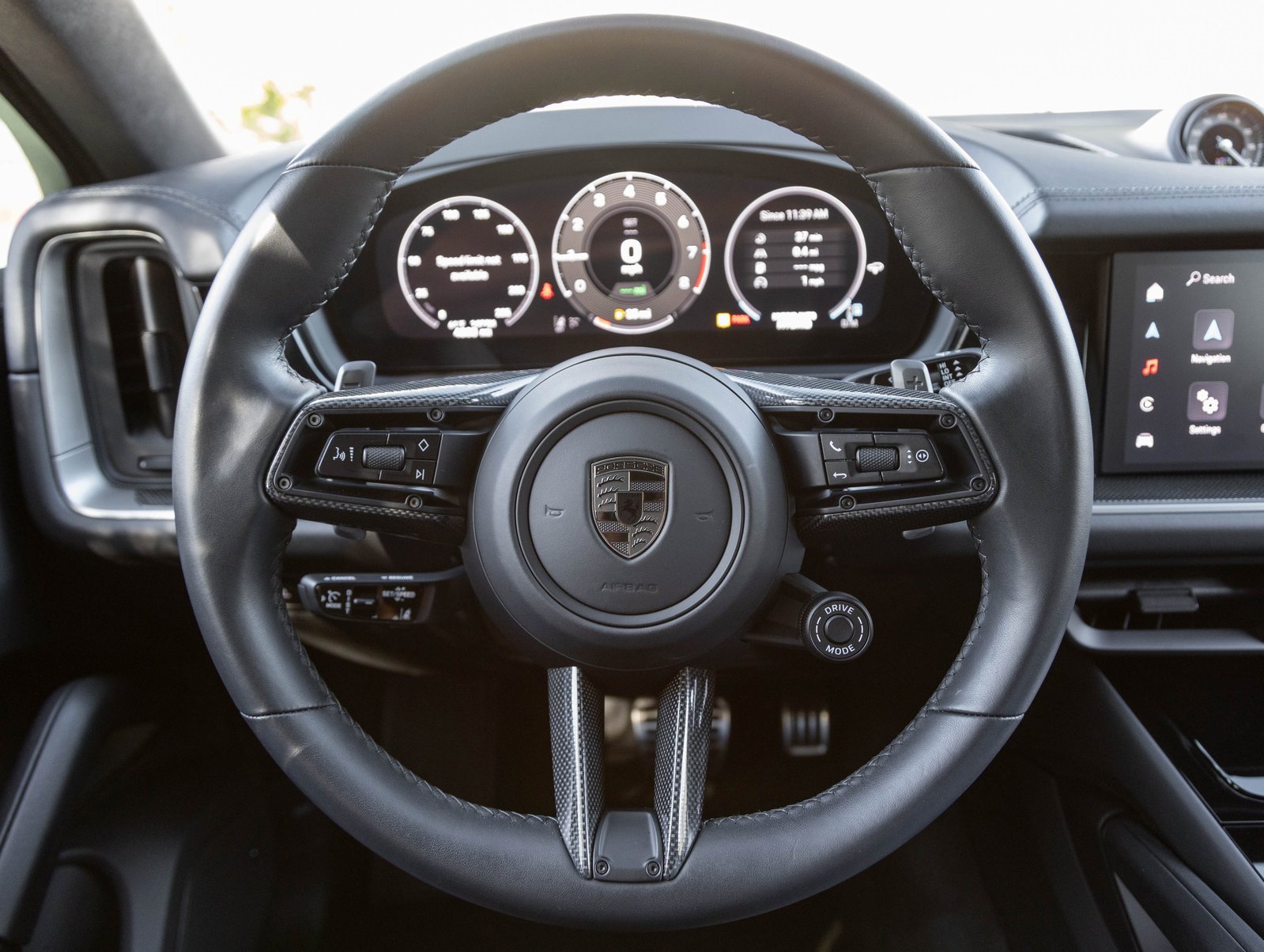 Used 2025 Porsche Cayenne Turbo image 13