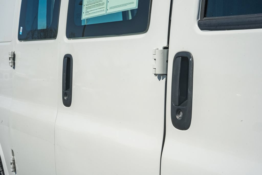 Used 2024 GMC Savana 2500 w/ Driver Convenience Package RWD image 19