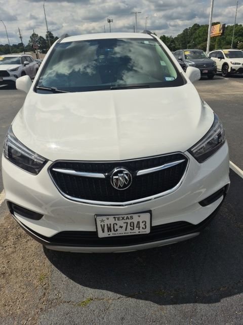 Used 2022 Buick Encore Preferred AWD/4WD image 4