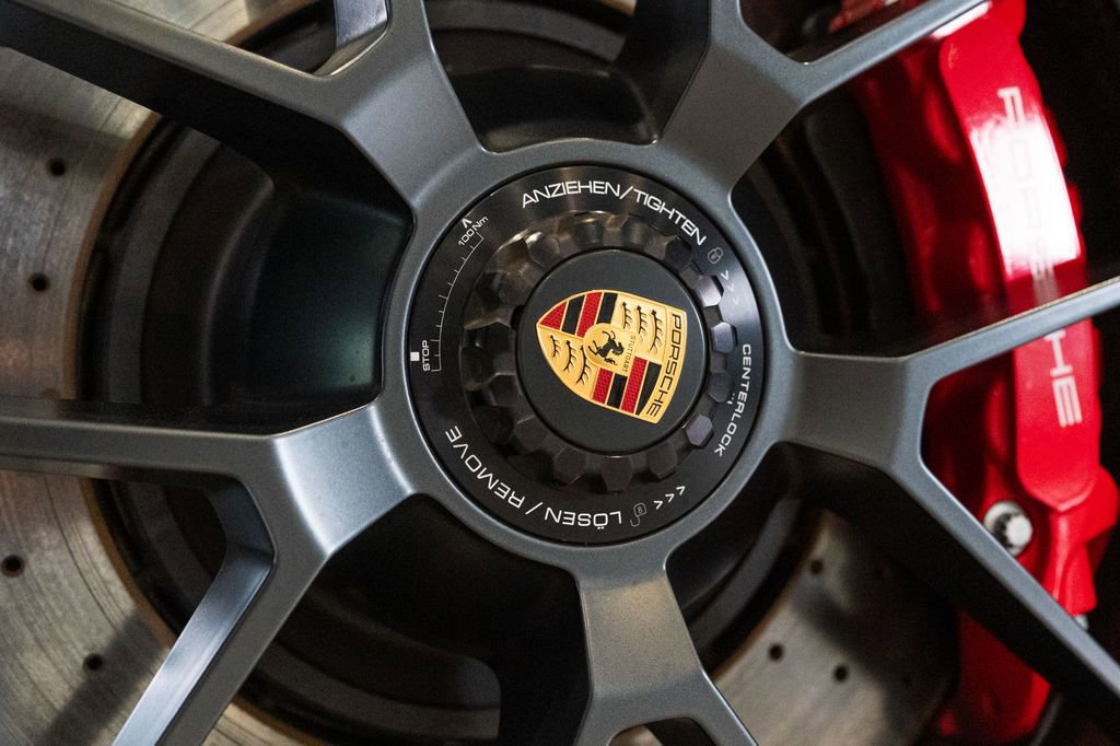 Certified 2025 Porsche 911 Carrera GTS RWD image 13