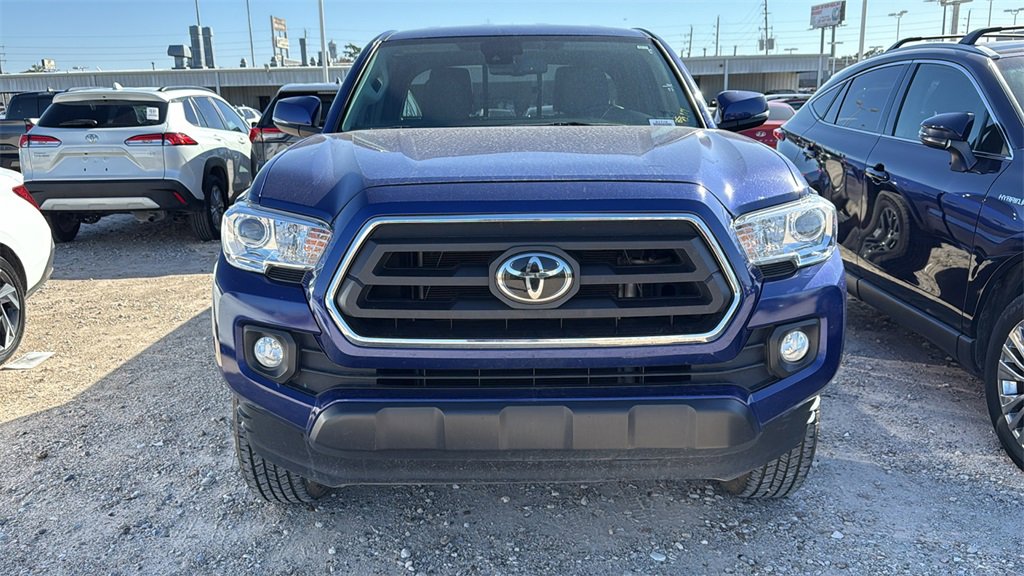 Used 2022 Toyota Tacoma SR5 image 2