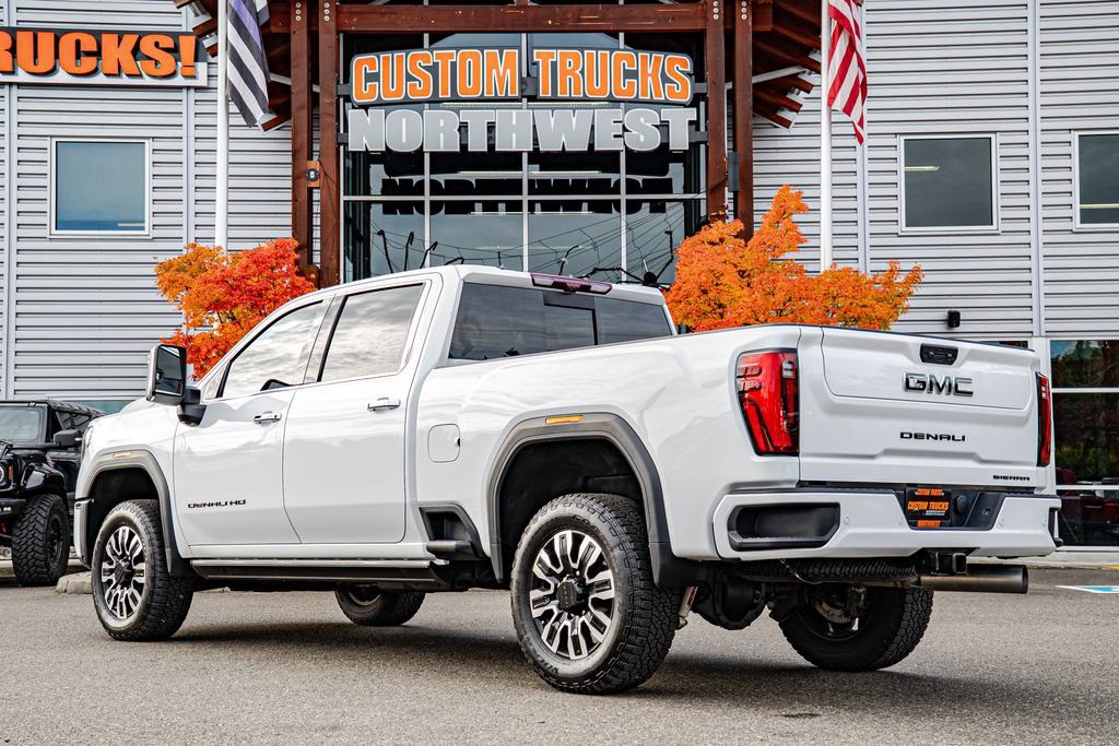 Used 2025 GMC Sierra 3500 Denali Ultimate image 5