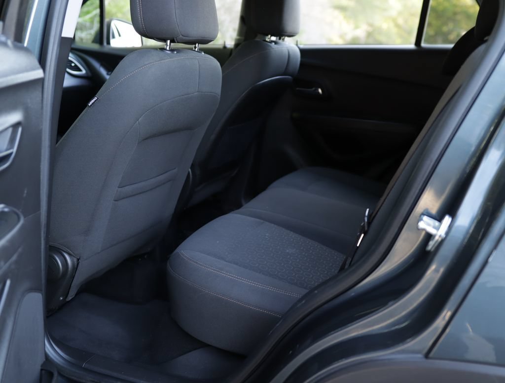 Used 2021 Chevrolet Trax LS w/ Tint and Cruise Package FWD image 22
