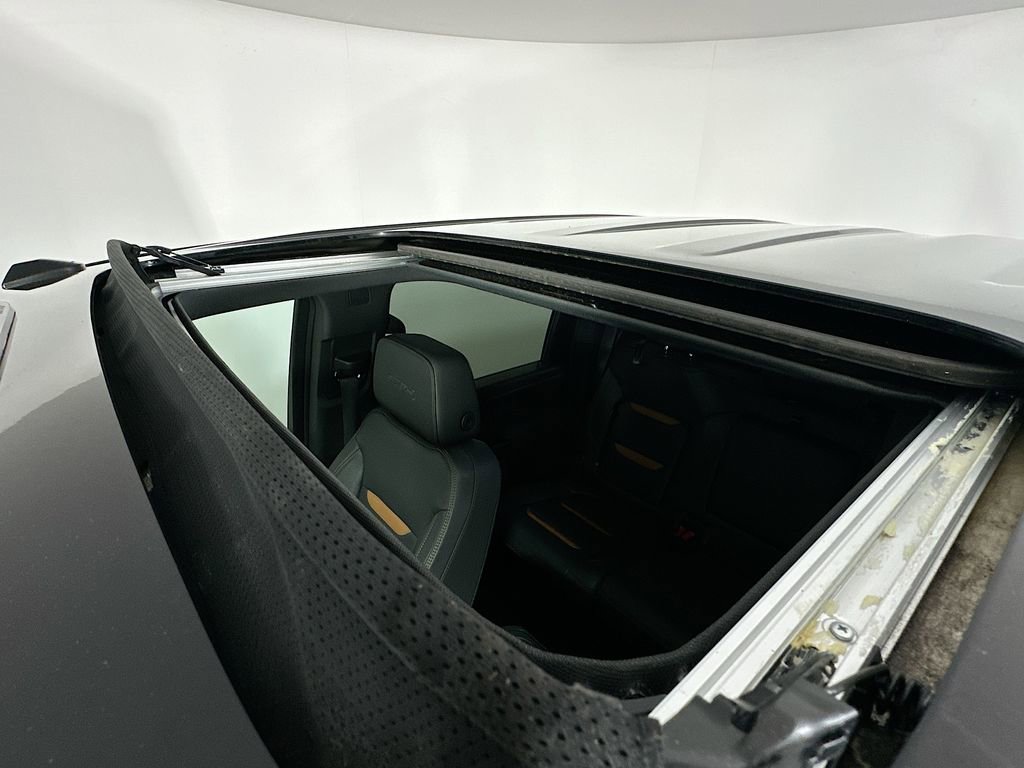 Used 2023 GMC Sierra 2500 AT4 w/ AT4 Premium Plus Package image 14