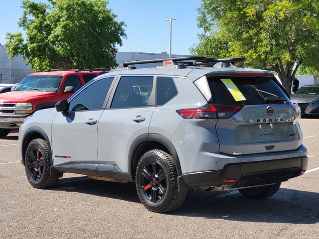 Certified 2025 Nissan Rogue SV AWD/4WD image 3