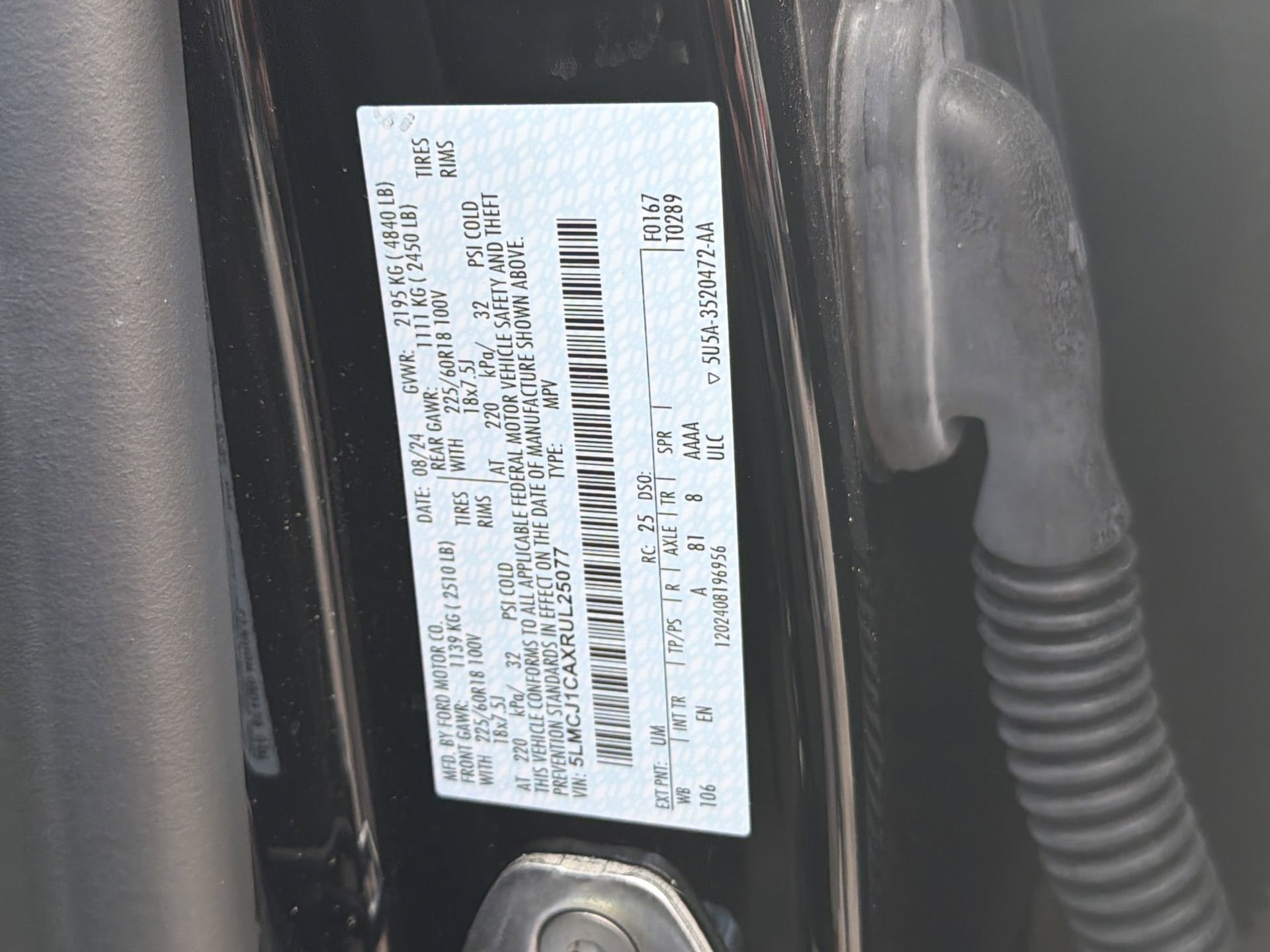 Used 2024 Lincoln Corsair FWD image 33
