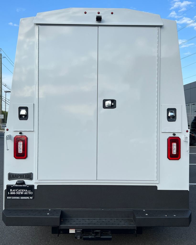 New 2025 Mercedes-Benz Sprinter 4500 image 5