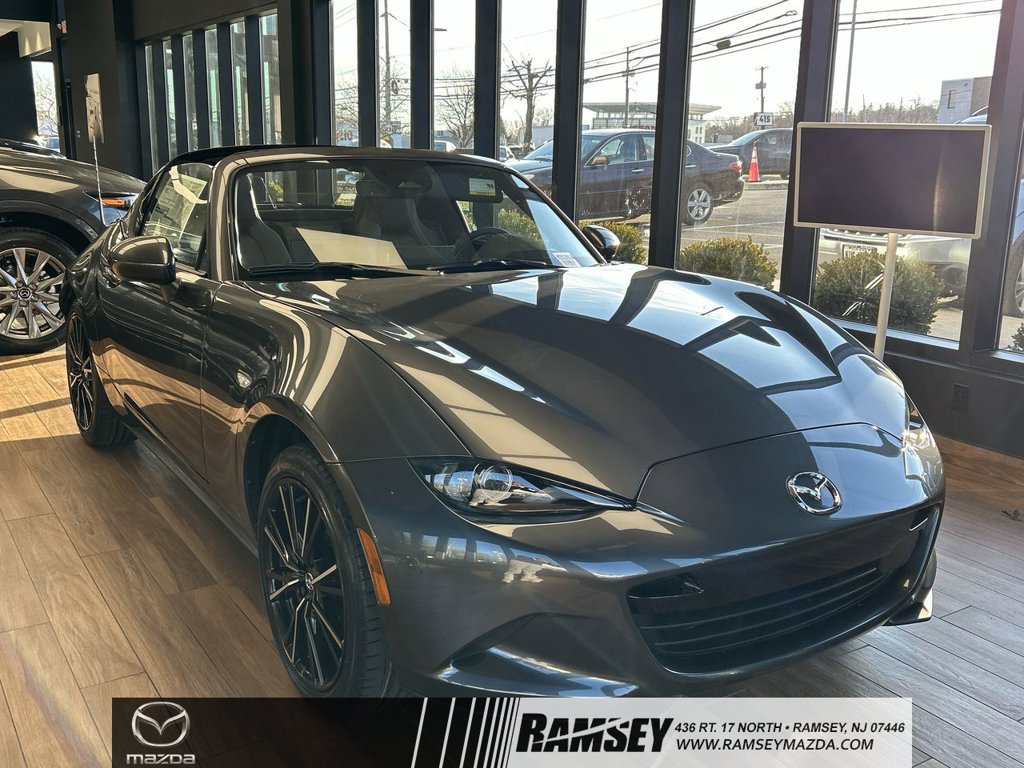 Used 2025 MAZDA MX-5 Miata RF Grand Touring RWD image 1