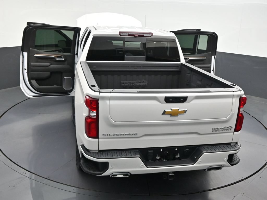 Used 2024 Chevrolet Silverado 1500 High Country AWD/4WD image 35