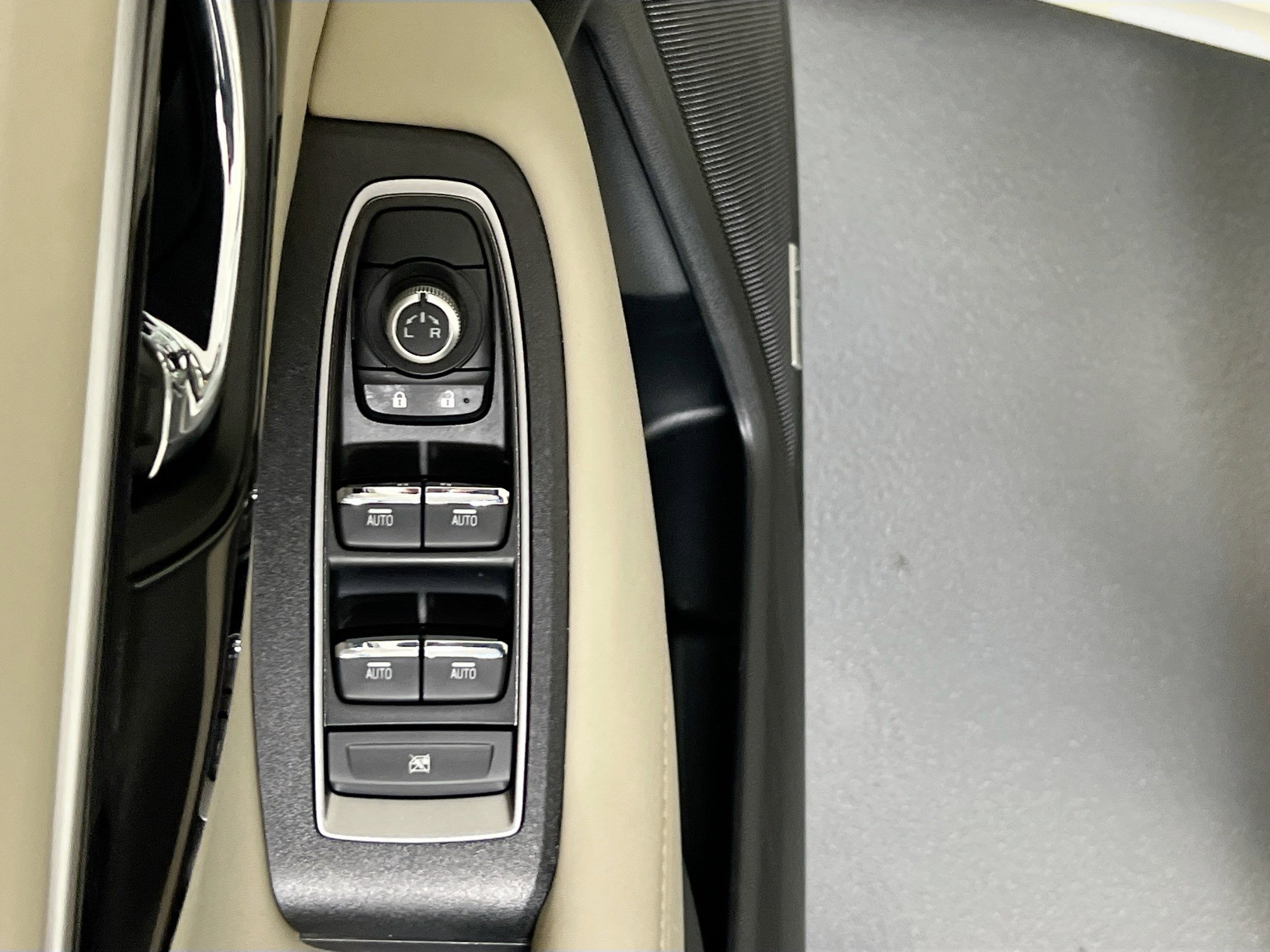 Used 2022 Subaru Legacy Limited XT image 18