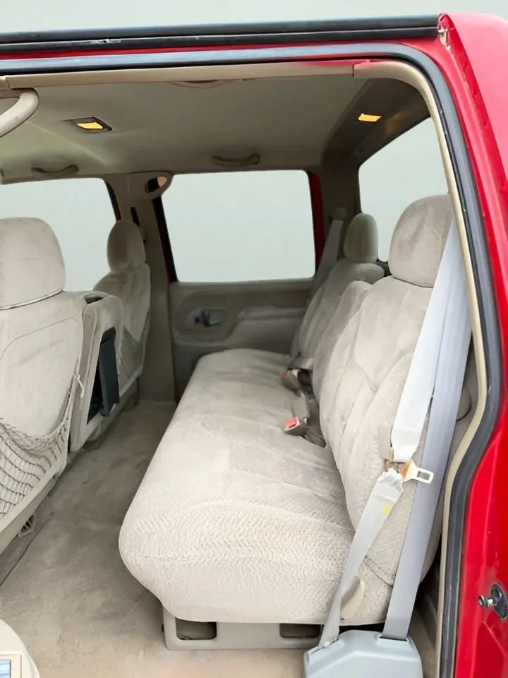 Used 1998 Chevrolet Silverado 3500 4x4 Crew Cab w/ Preferred Equipment Group 2 image 20