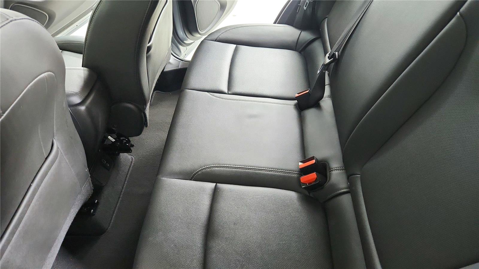 Used 2024 Buick Encore GX Sport Touring FWD image 15