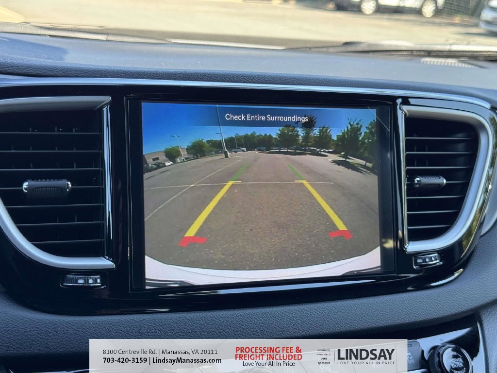New 2027 Chrysler Pacifica LX FWD image 24
