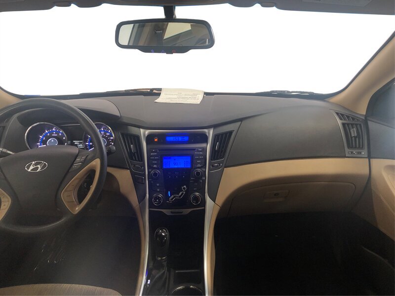 Used 2012 Hyundai Sonata GLS FWD image 18