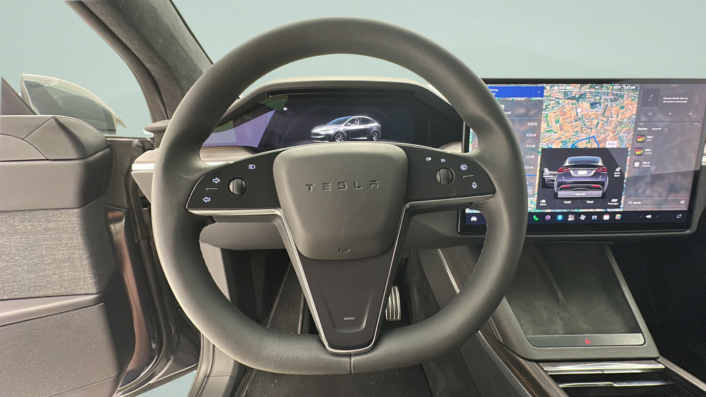 Used 2024 Tesla Model X AWD/4WD image 17
