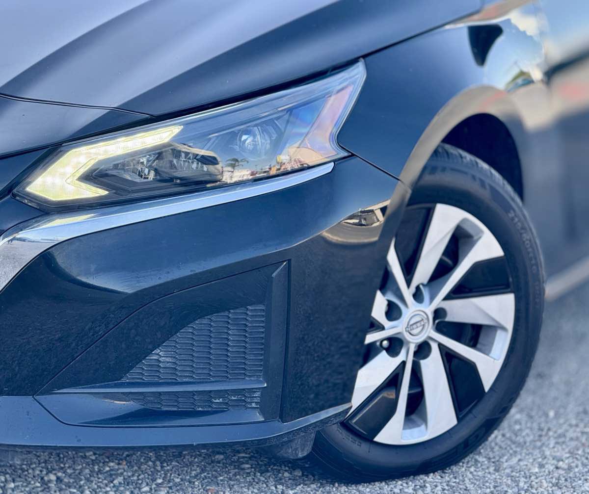 Used 2024 Nissan Altima 2.5 S image 5