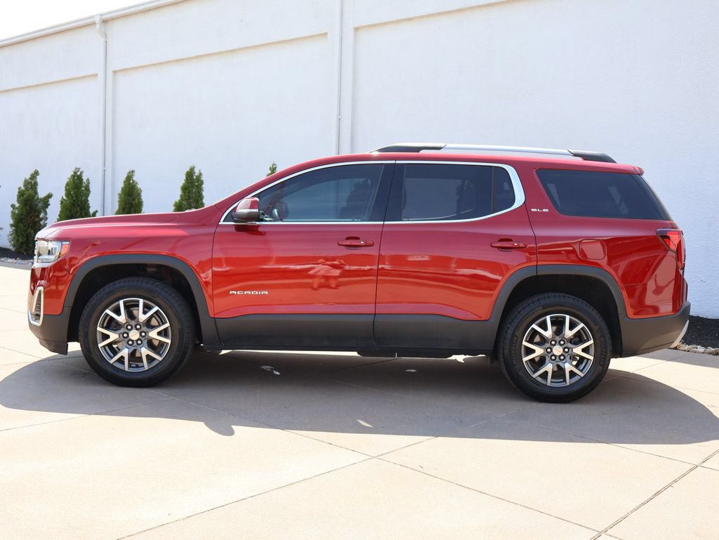 Certified 2023 GMC Acadia SLE w/ Driver Convenience Package AWD/4WD image 3