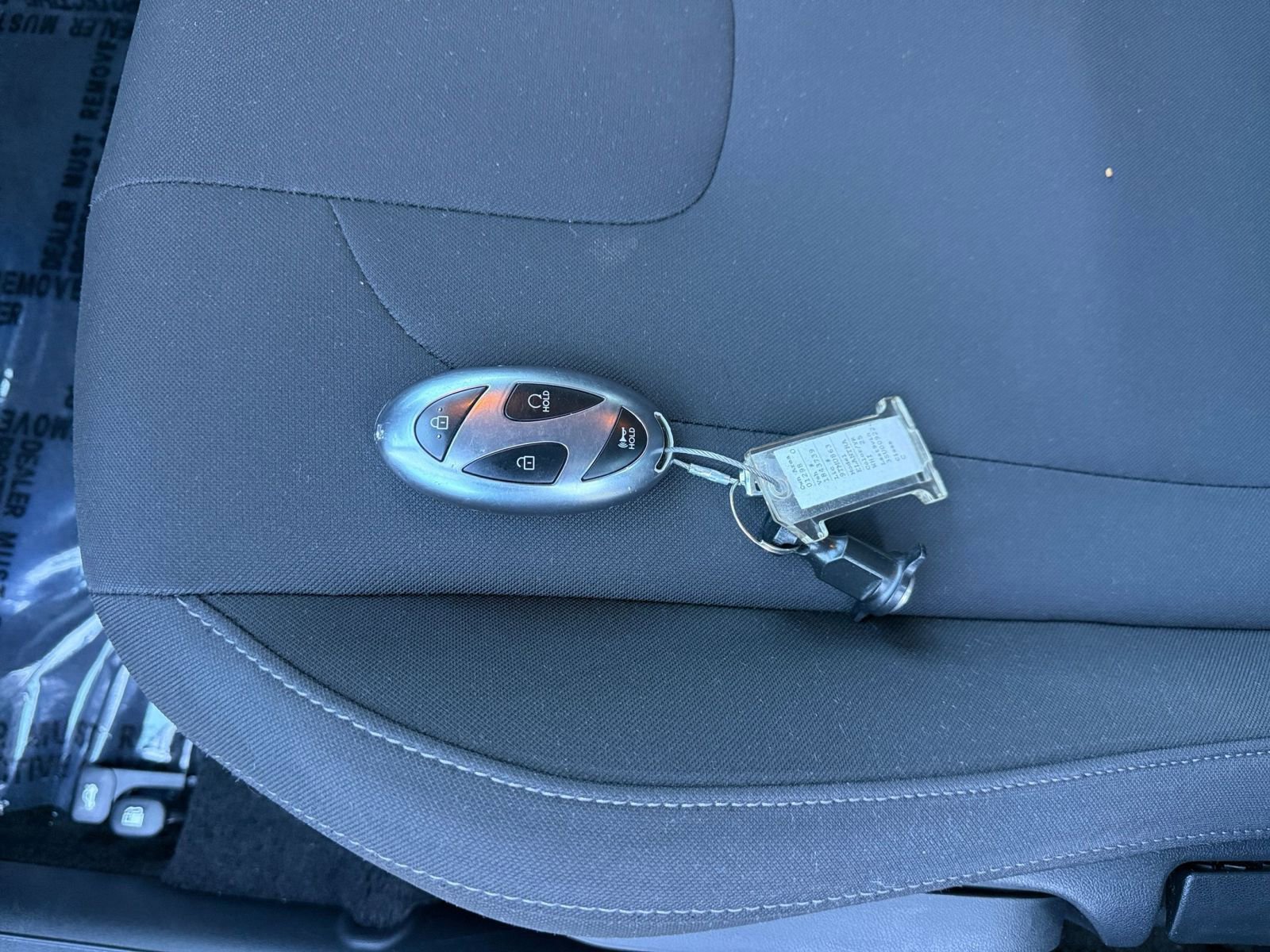 Used 2025 Hyundai Elantra SEL image 21