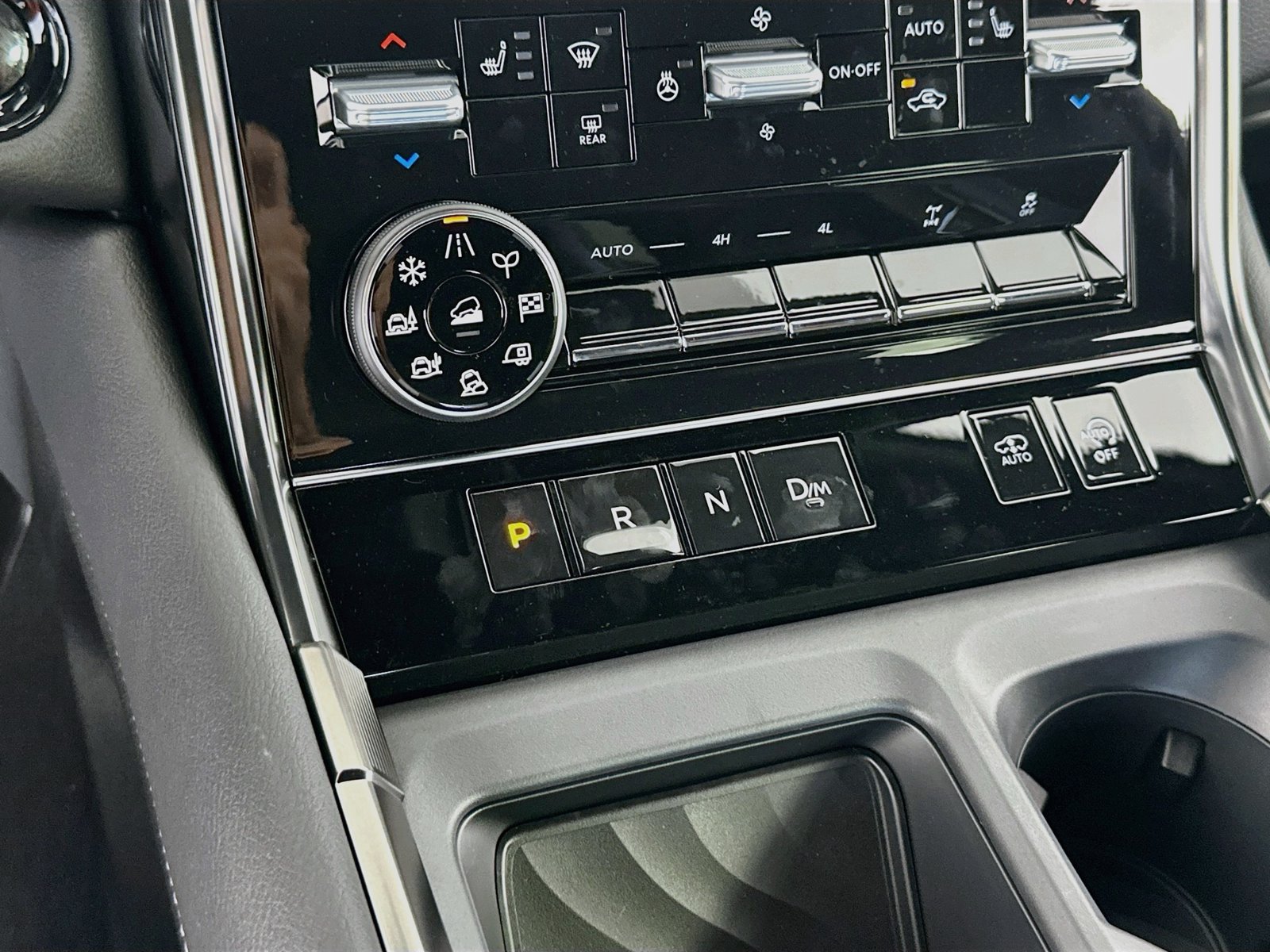 New 2026 Nissan Armada PRO-4X AWD/4WD image 17