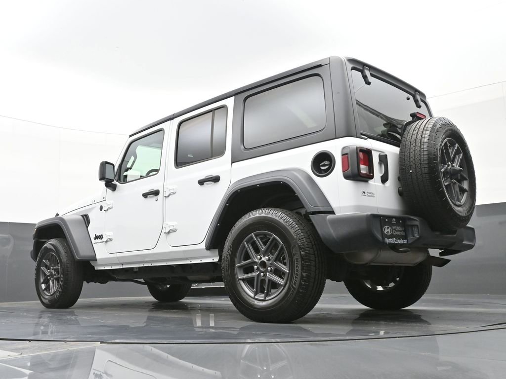 Used 2024 Jeep Wrangler Sport S image 56