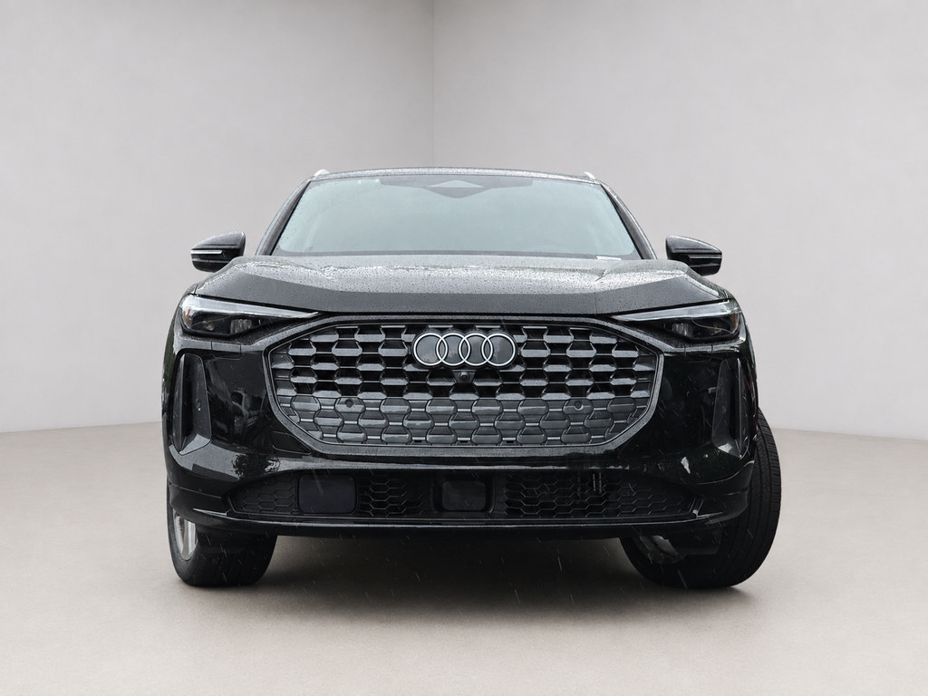 Certified 2025 Audi Q5 Premium w/ Premium Plus AWD/4WD image 2