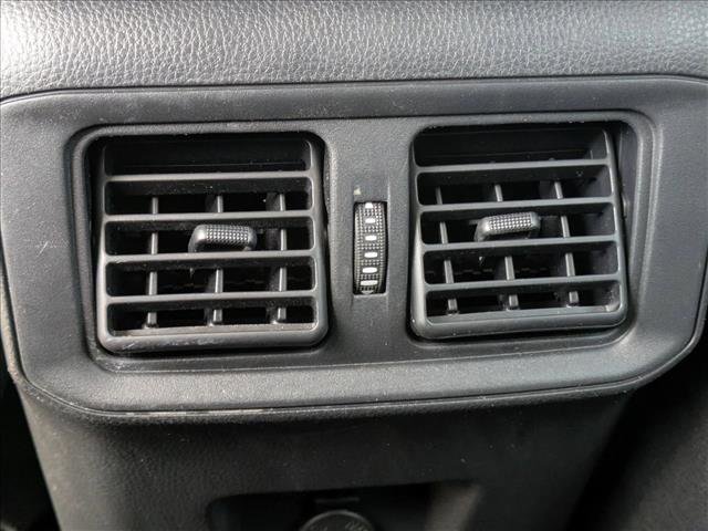 Used 2025 Toyota RAV4 LE AWD/4WD image 16