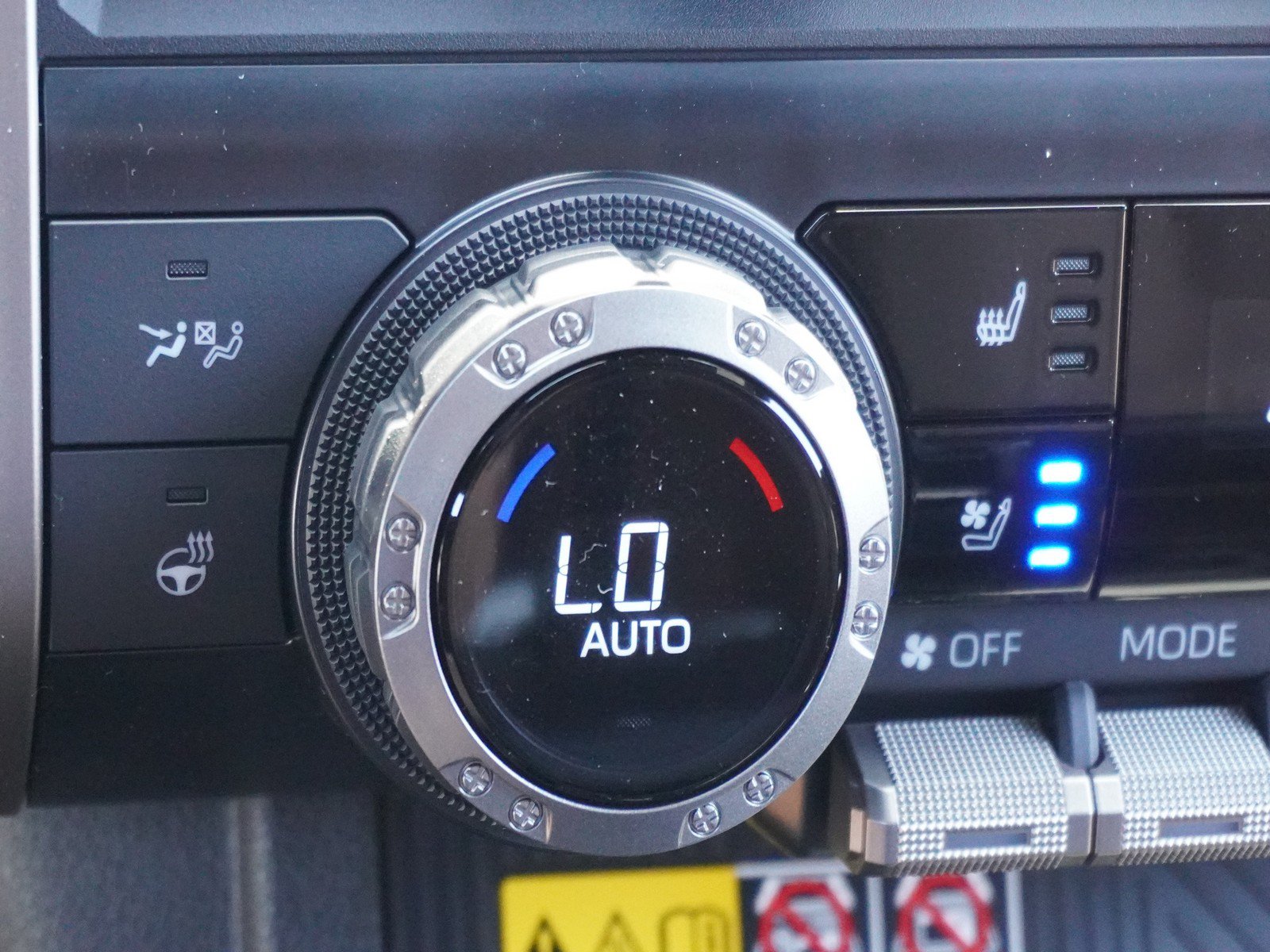 New 2026 Toyota 4Runner Limited AWD/4WD image 25