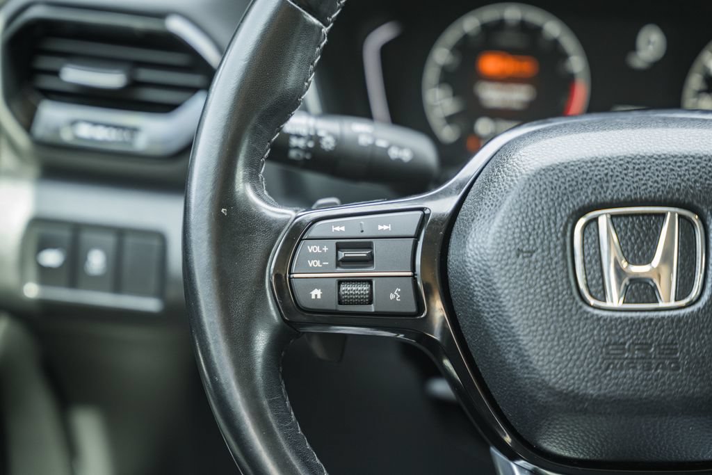 Used 2024 Honda Pilot EX-L image 29