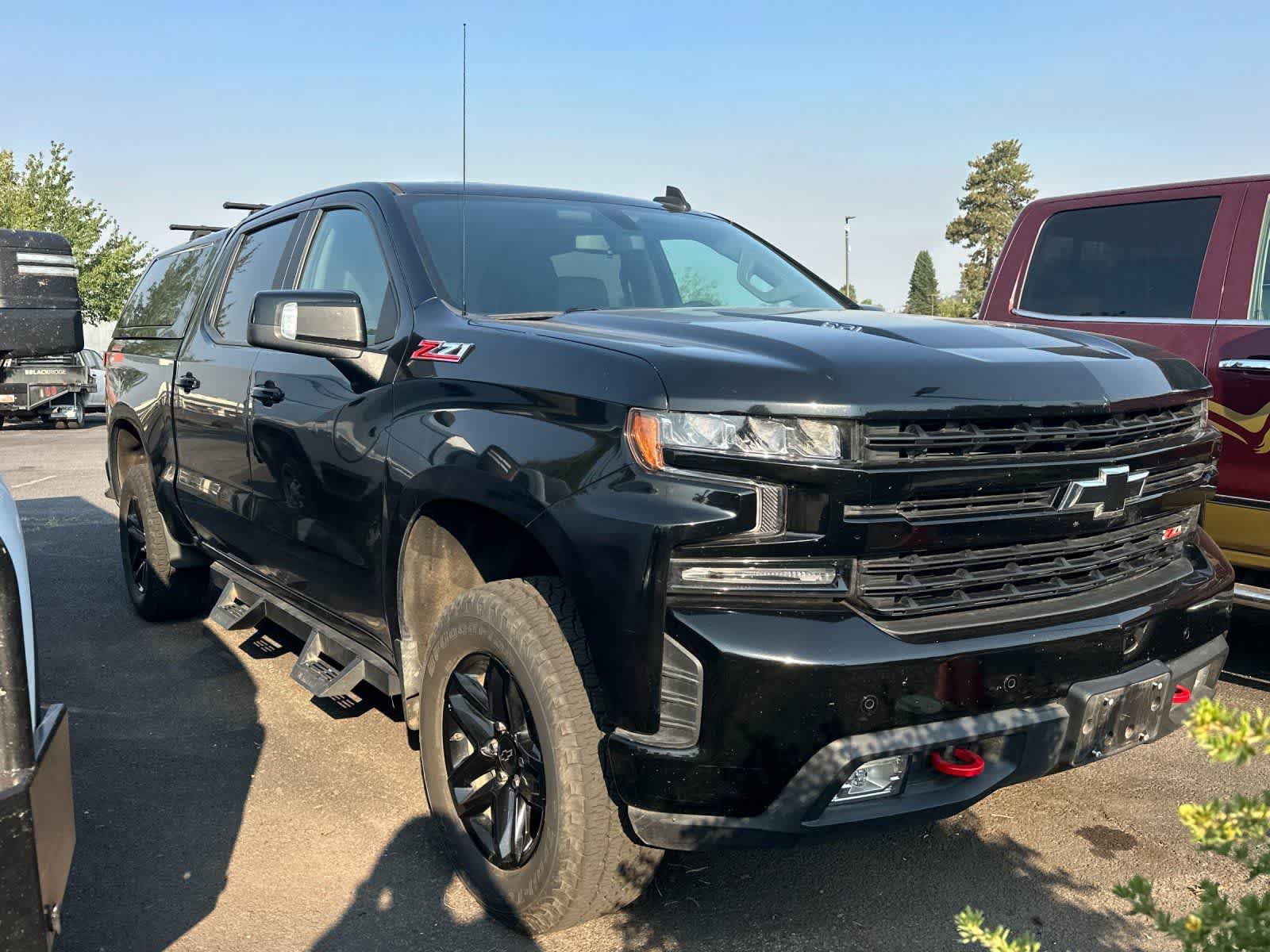 Used 2020 Chevrolet Silverado 1500 LT Trail Boss AWD/4WD image 3