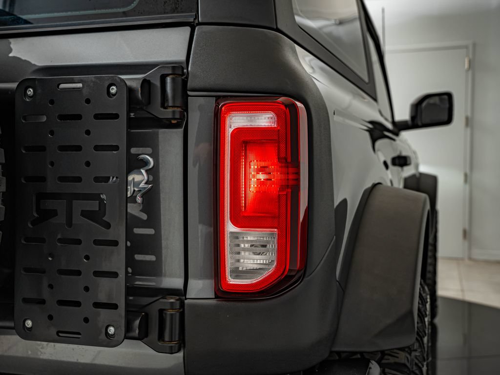 Used 2022 Ford Bronco 2-Door w/ Sasquatch Package AWD/4WD image 16