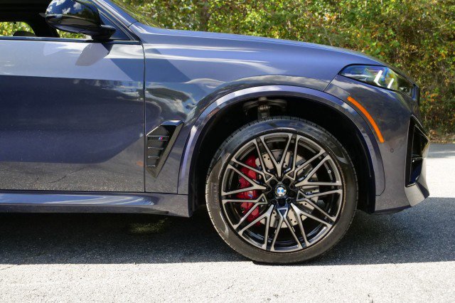 Used 2025 BMW X5 M Competition w/ Executive Package image 69