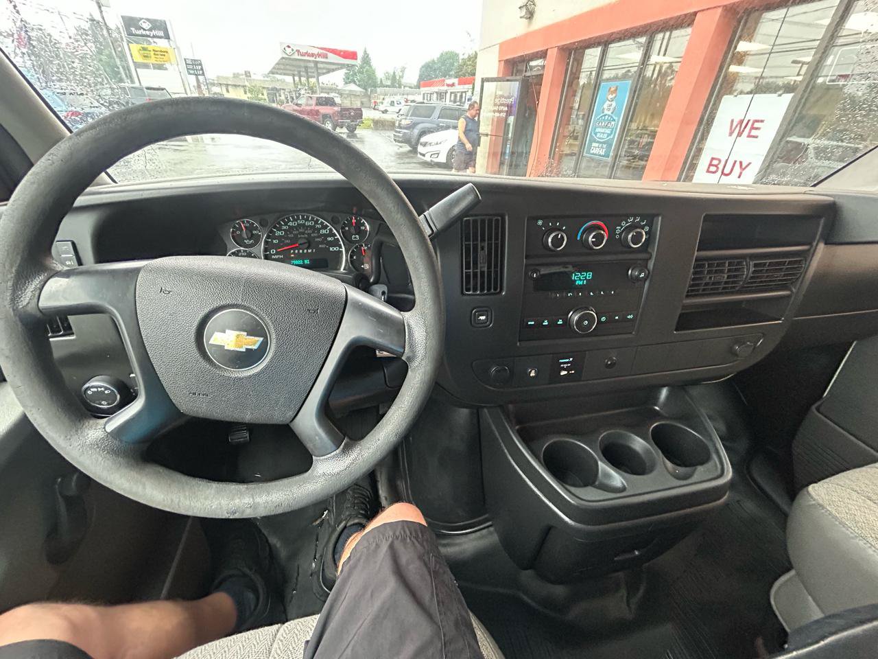 Used 2012 Chevrolet Express 2500 RWD image 10