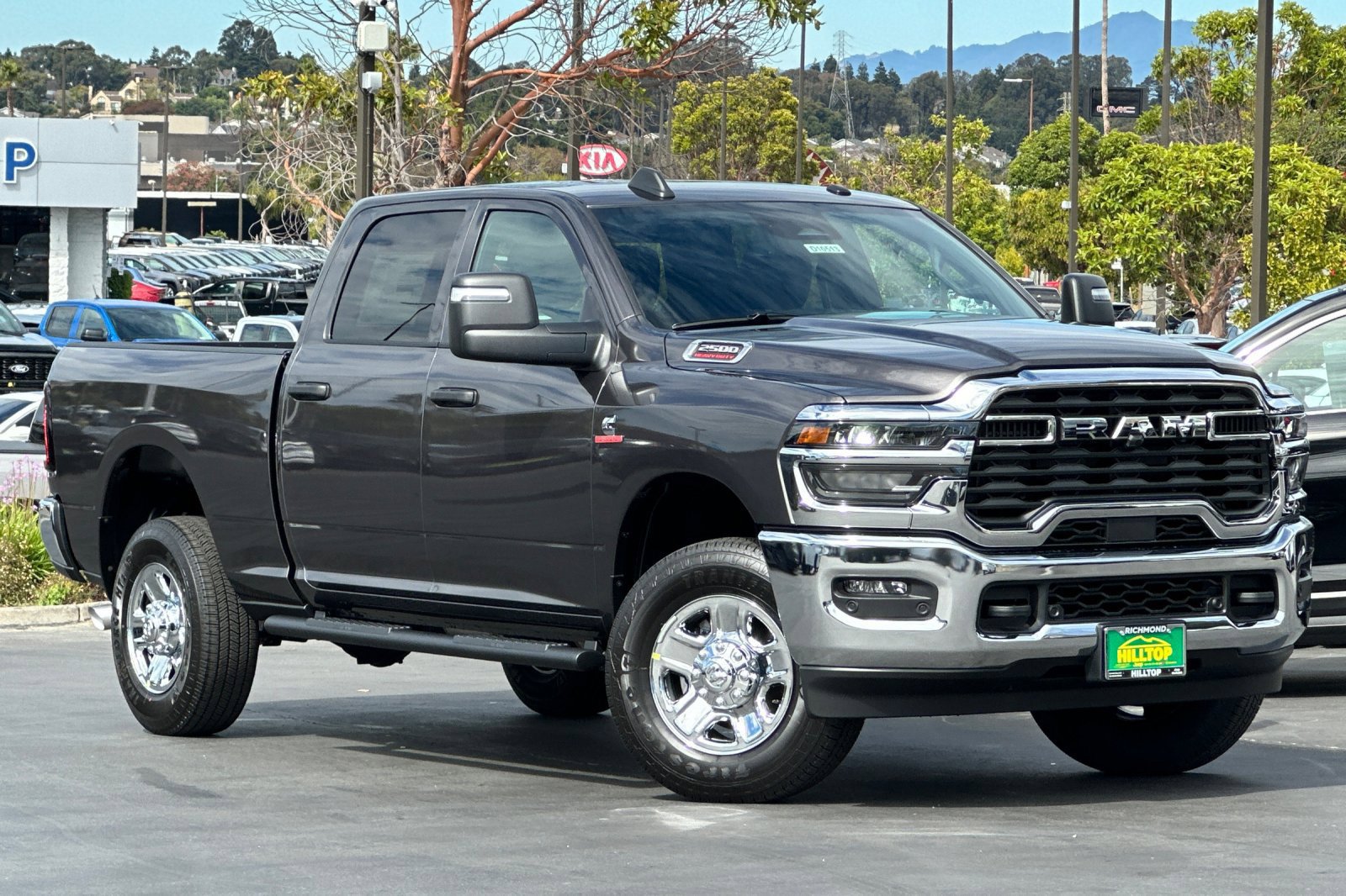 New 2026 RAM 2500 Tradesman AWD/4WD image 2