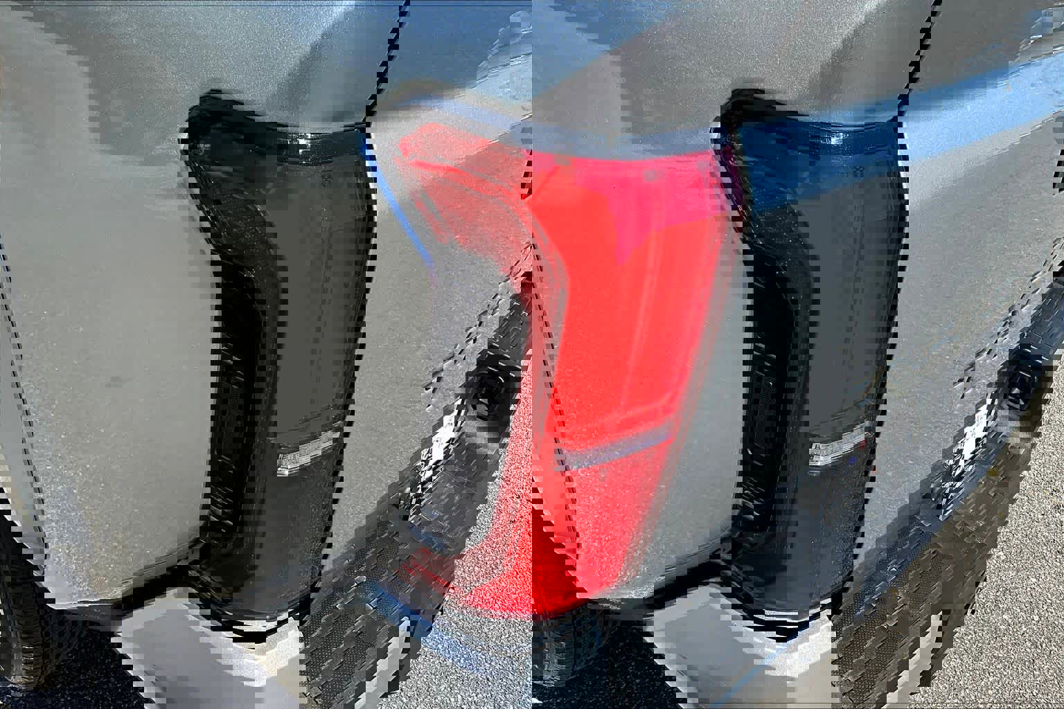 Used 2024 Toyota Tacoma Limited image 28