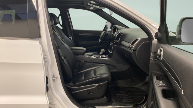 Used 2019 Jeep Grand Cherokee Limited AWD/4WD image 31